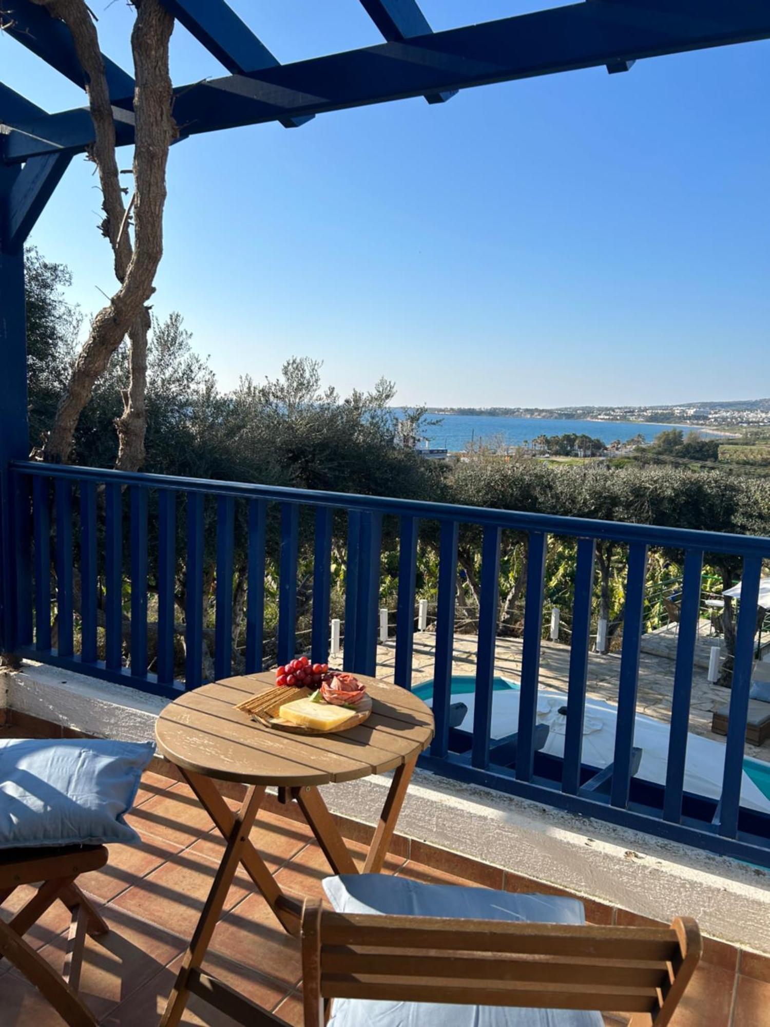 Banana Sunset Villas Paphos Exterior foto